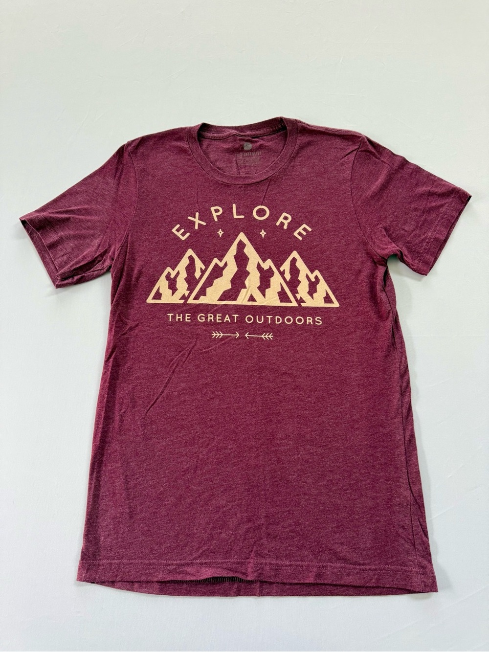 Explore The Great Outdoors Graphic Tee - Maroon